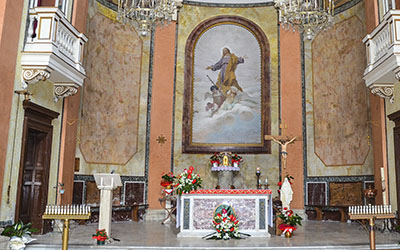 dettaglio altare