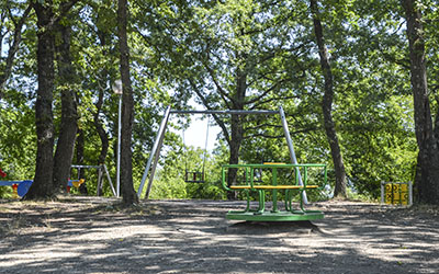 parco con giochi